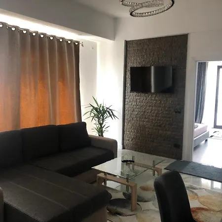 Two Lovely Bed In Apartment